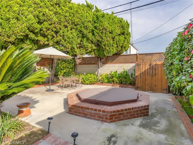 $1,099,990 | 1516 North Pepper Street, Burbank, CA 91505
