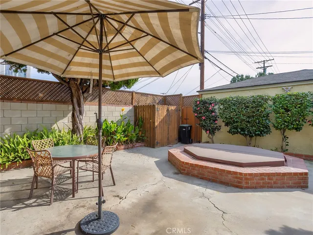 $1,099,990 | 1516 North Pepper Street, Burbank, CA 91505