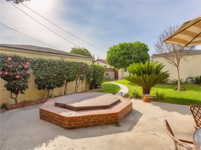 $1,099,990 | 1516 North Pepper Street, Burbank, CA 91505