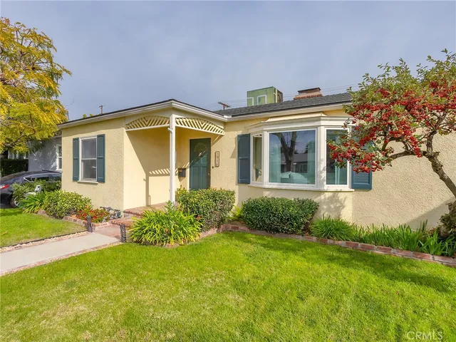$1,099,990 | 1516 North Pepper Street, Burbank, CA 91505