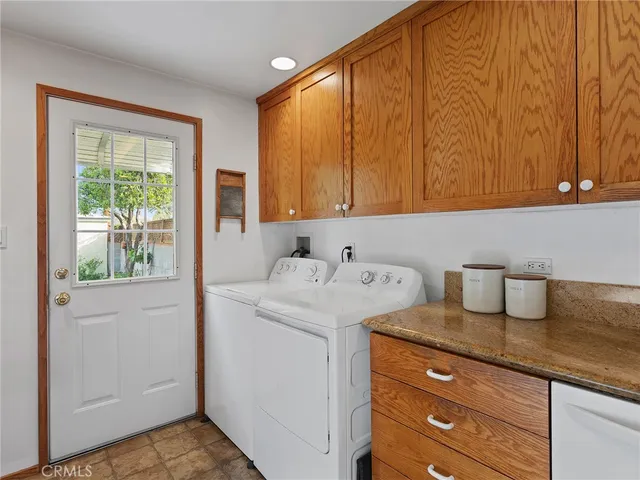 $1,099,990 | 1516 North Pepper Street, Burbank, CA 91505