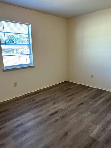 $1,600 | 1836 Coral Road, Pelican Bay, TX 76020