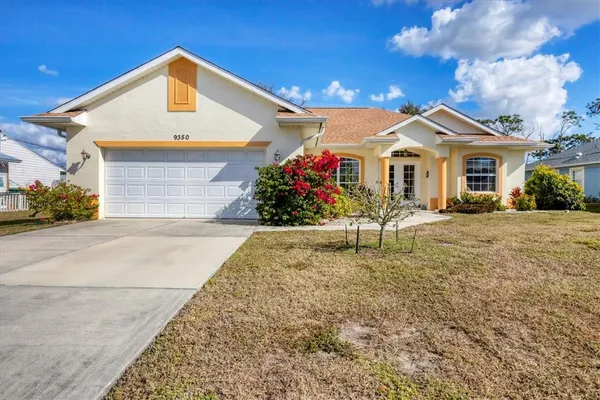 $360,000 | 9350 Gulfstream Boulevard, Englewood, FL 34224