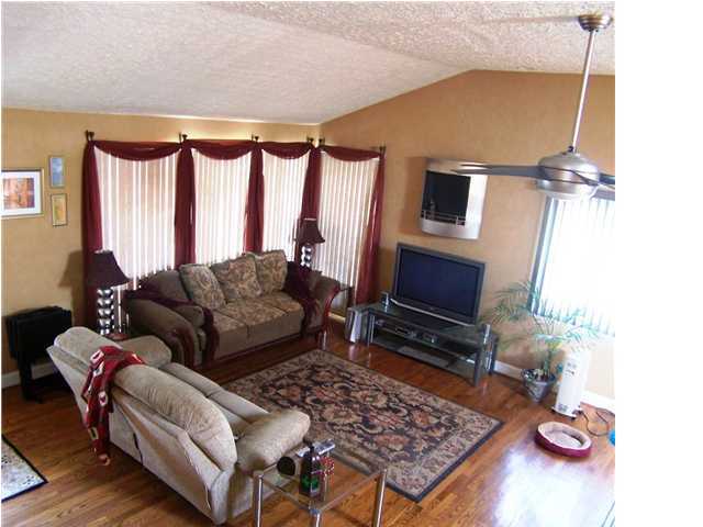 9803 Rowntree Road Louisville, KY 40299 - Photo 5 of 20 Additional Photo