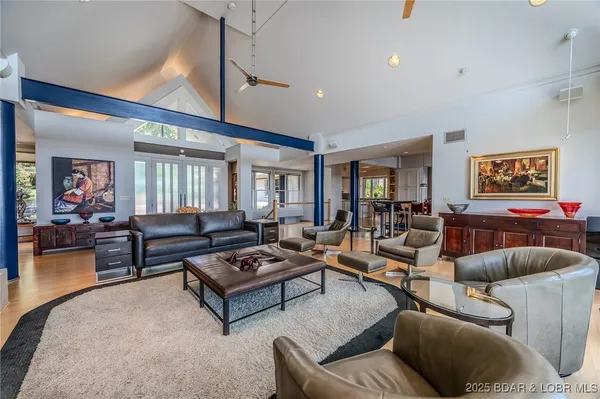 $1,950,000 | 820 Cedar Crest Drive, Lake Ozark, MO 65049