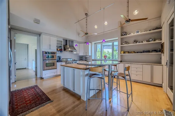 $1,950,000 | 820 Cedar Crest Drive, Lake Ozark, MO 65049