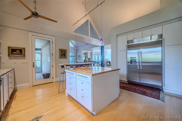 $1,950,000 | 820 Cedar Crest Drive, Lake Ozark, MO 65049