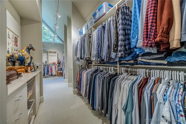 $1,950,000 | 820 Cedar Crest Drive, Lake Ozark, MO 65049