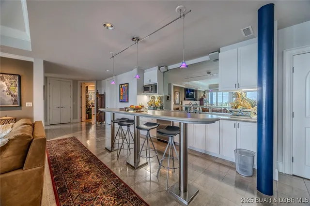 $1,950,000 | 820 Cedar Crest Drive, Lake Ozark, MO 65049