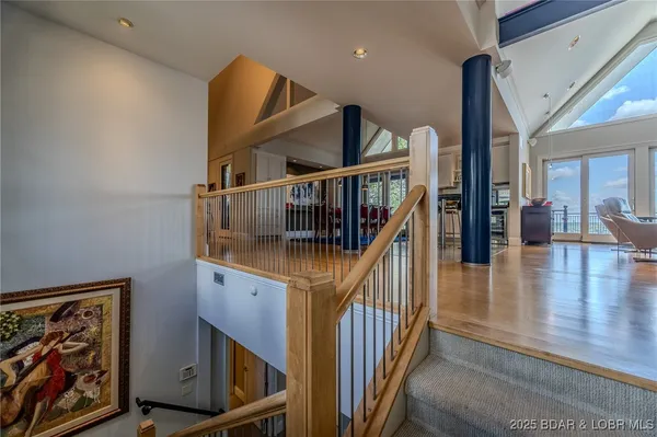 $1,950,000 | 820 Cedar Crest Drive, Lake Ozark, MO 65049