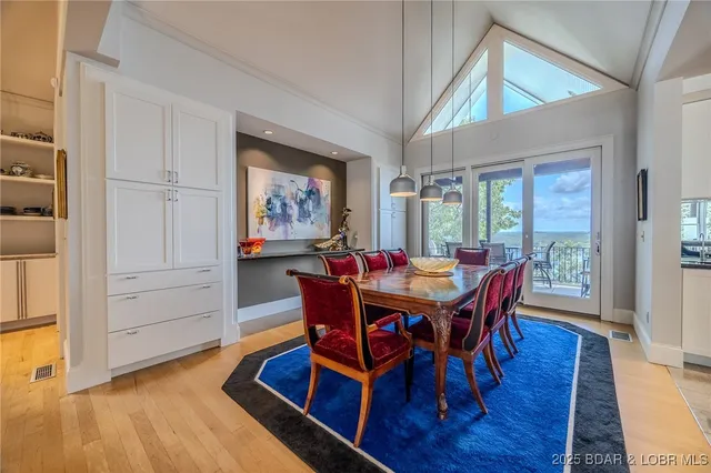 $1,950,000 | 820 Cedar Crest Drive, Lake Ozark, MO 65049