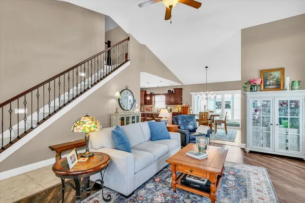 $559,900 | 1121 Declaration Drive, Savoy, IL 61874