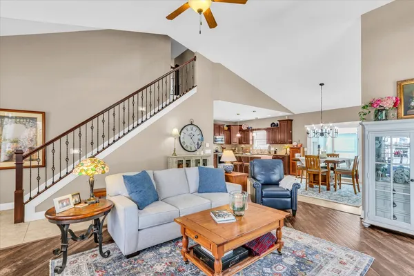 $559,900 | 1121 Declaration Drive, Savoy, IL 61874