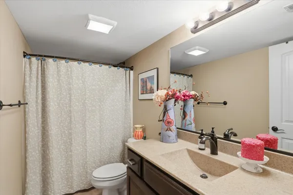 $559,900 | 1121 Declaration Drive, Savoy, IL 61874