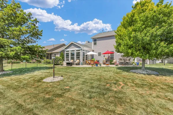 $559,900 | 1121 Declaration Drive, Savoy, IL 61874