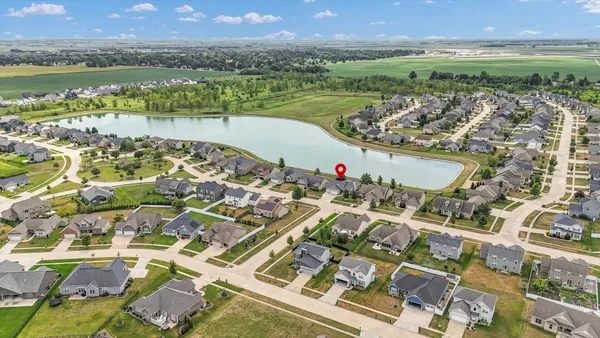 $559,900 | 1121 Declaration Drive, Savoy, IL 61874