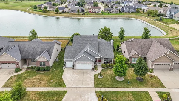 $559,900 | 1121 Declaration Drive, Savoy, IL 61874