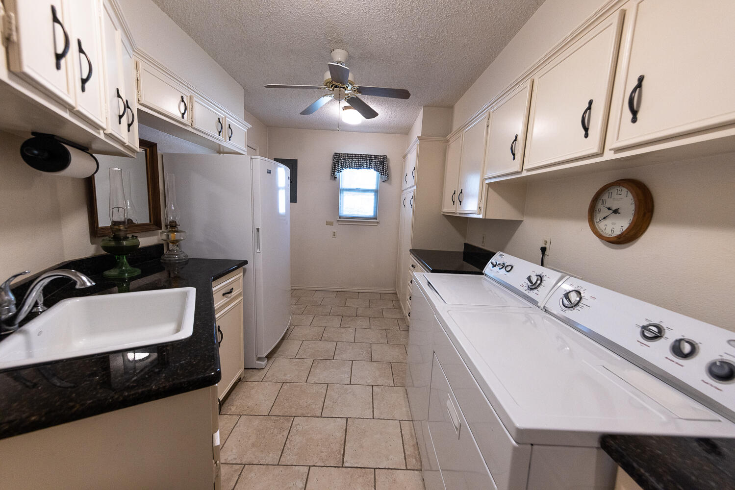 5212 27th Street Lubbock, TX 79407 - Photo 21 of 32 2L9A9885