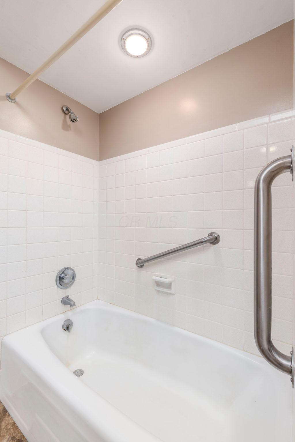 7250 Riverside Drive Dublin, OH 43016 - Photo 17 of 41 Gallery Image 17