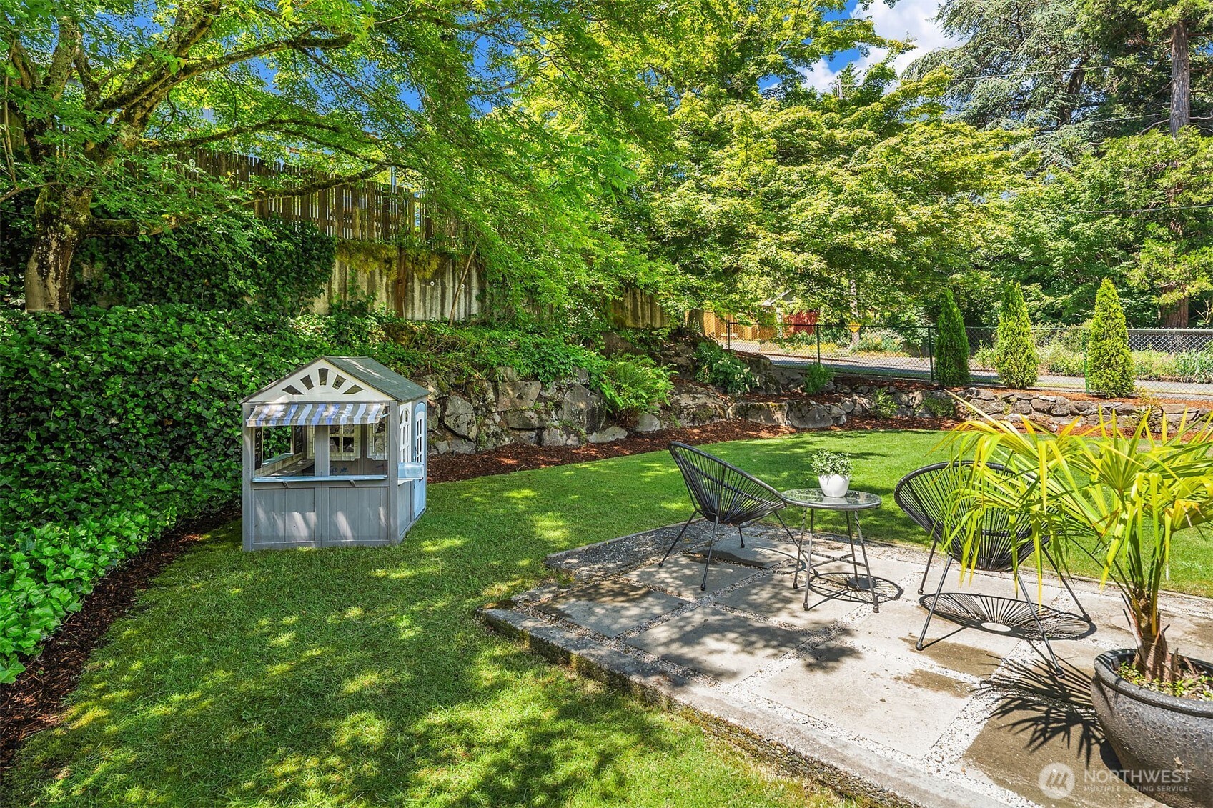 2265 Northeast 73rd Street Seattle, WA 98115 - Photo 24 of 32