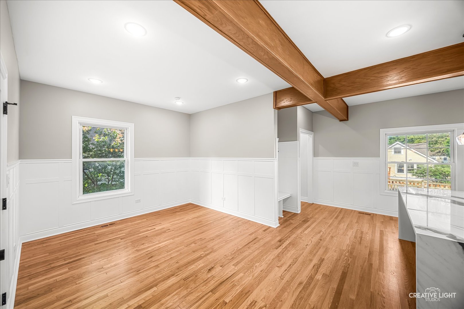 4633 Wolf Road Western Springs, IL 60558 - Photo 11 of 34