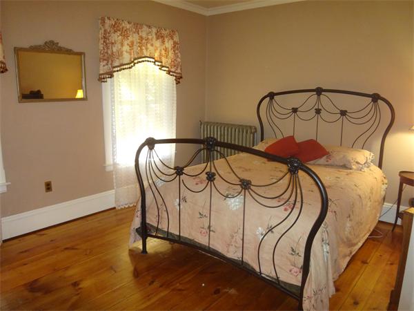 6 High Street Ayer, MA 01432 - Photo 8 of 21 Gallery Image 8