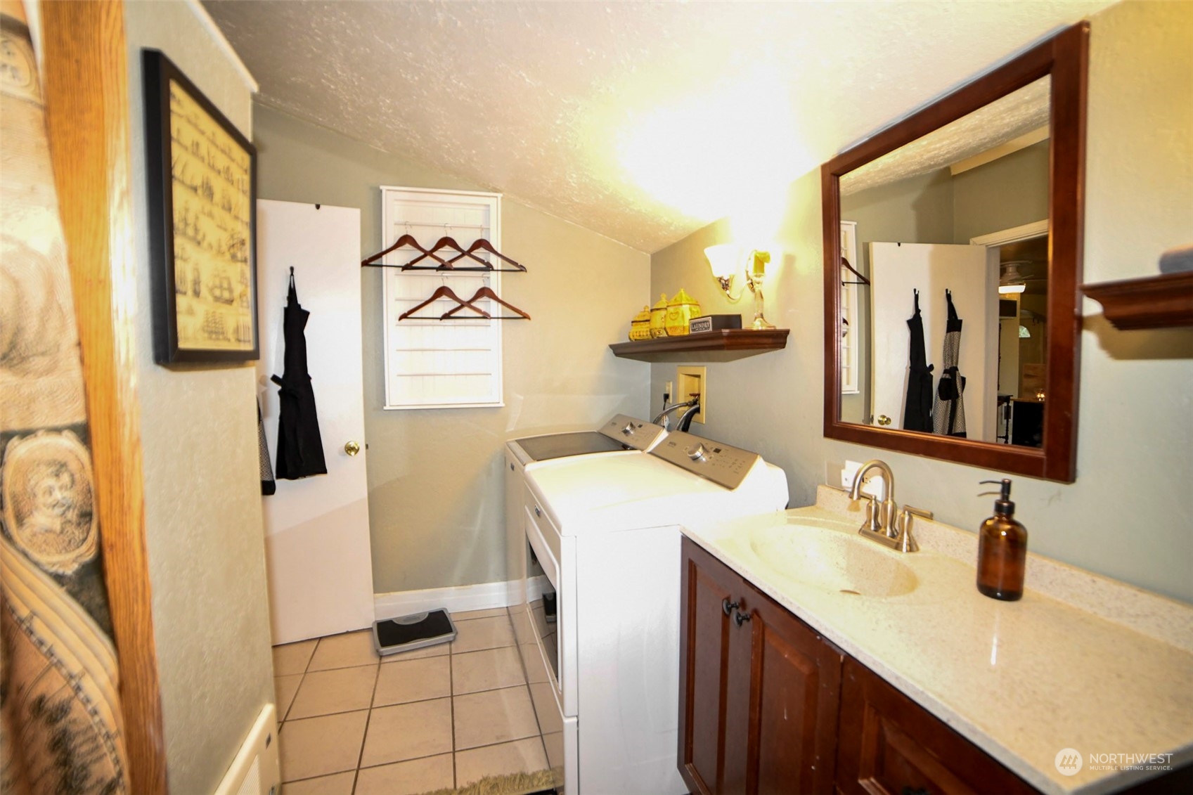 975 Burnt Ridge Road Onalaska, WA 98570 - Photo 11 of 23 Gallery Image 11