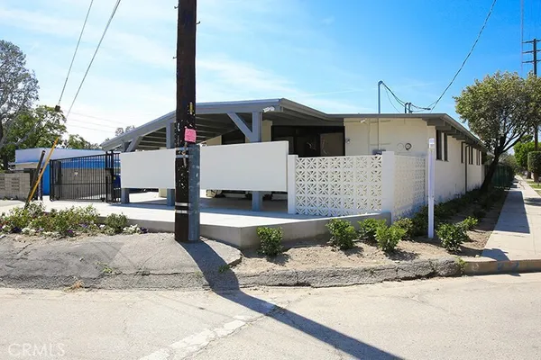 $897,500 | 11100 Sheldon Street, Sun Valley, CA 91352