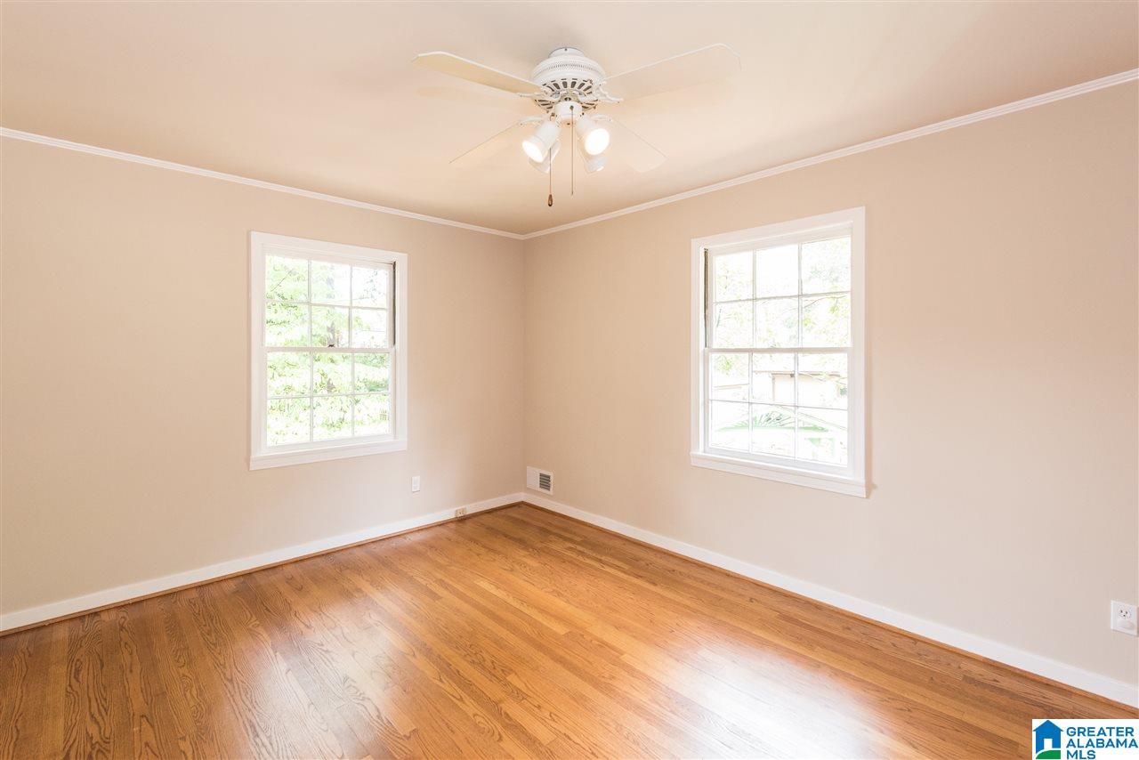 821 Woodvale Road Birmingham, AL 35222 - Photo 23 of 35