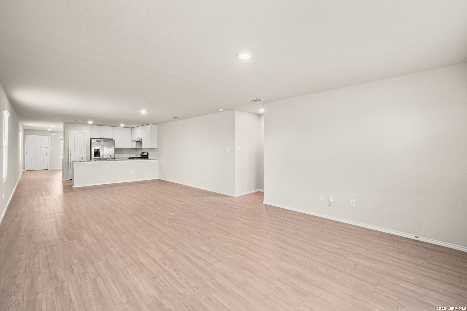 6443 Cibolo Converse, TX 78109 - Photo 15 of 24