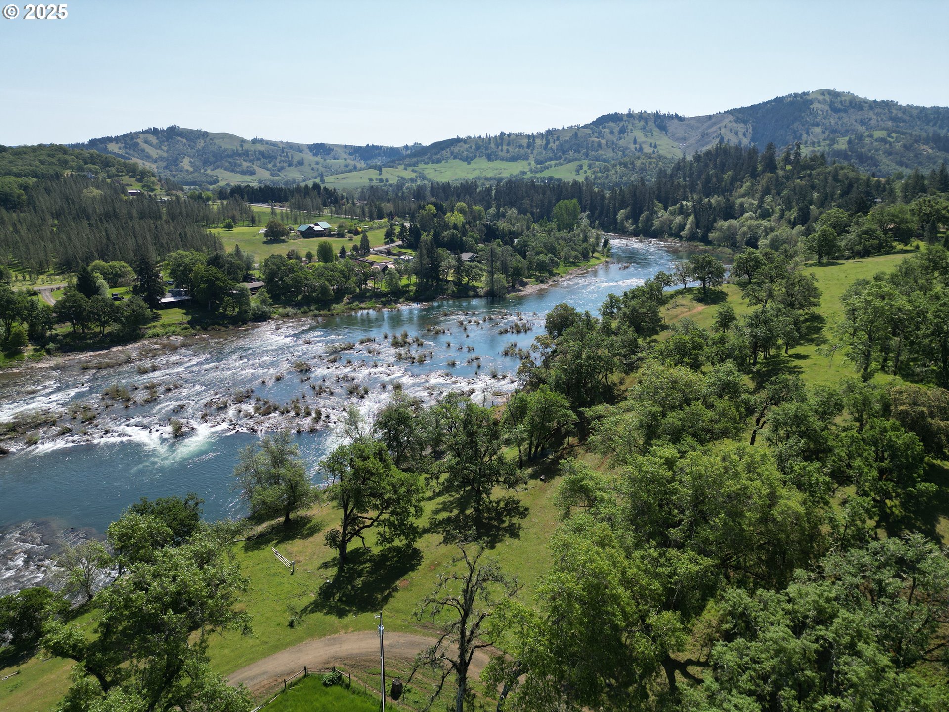 1104 Rio Nes Lane Roseburg, OR 97470 - Photo 18 of 47
