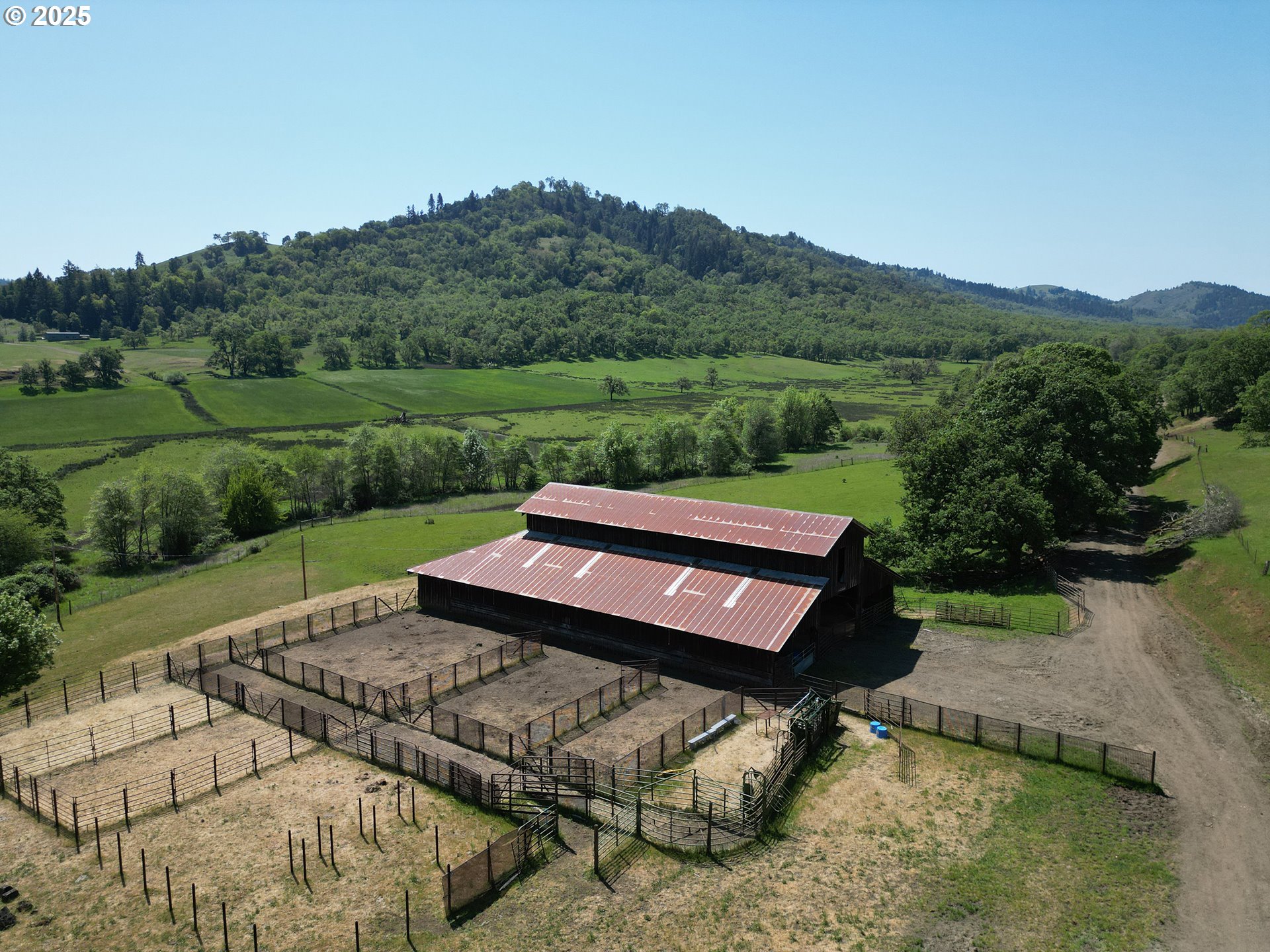 1104 Rio Nes Lane Roseburg, OR 97470 - Photo 25 of 47