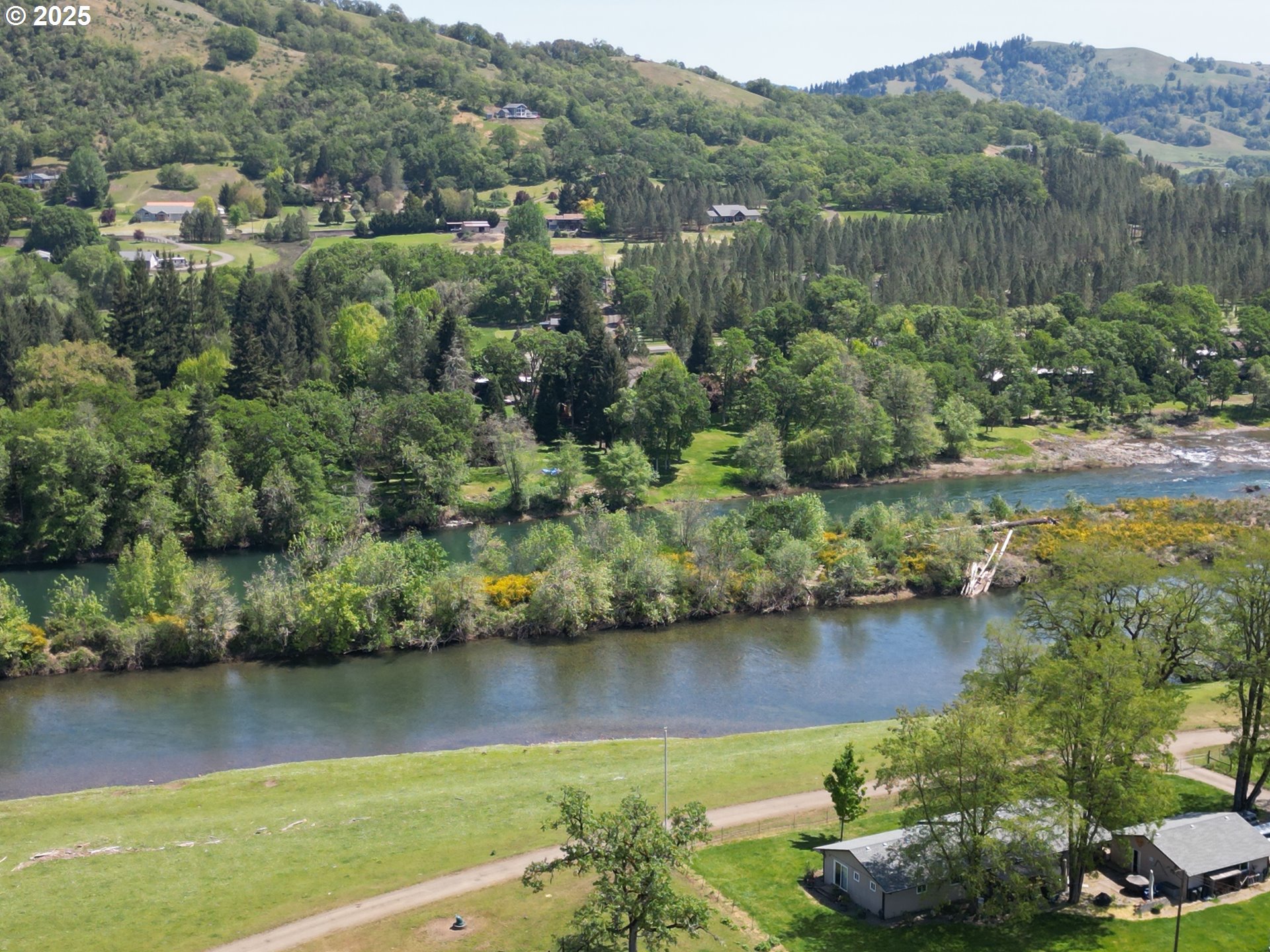 1104 Rio Nes Lane Roseburg, OR 97470 - Photo 28 of 47