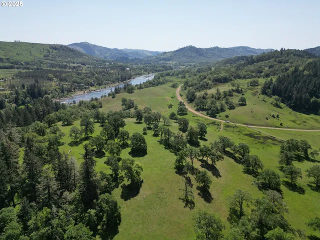 $5,495,000 | 1104 Rio Nes Lane, Roseburg, OR 97470