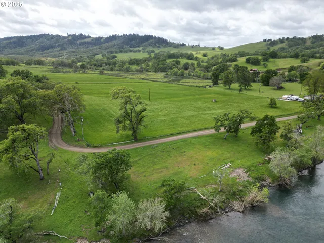 $5,495,000 | 1104 Rio Nes Lane, Roseburg, OR 97470