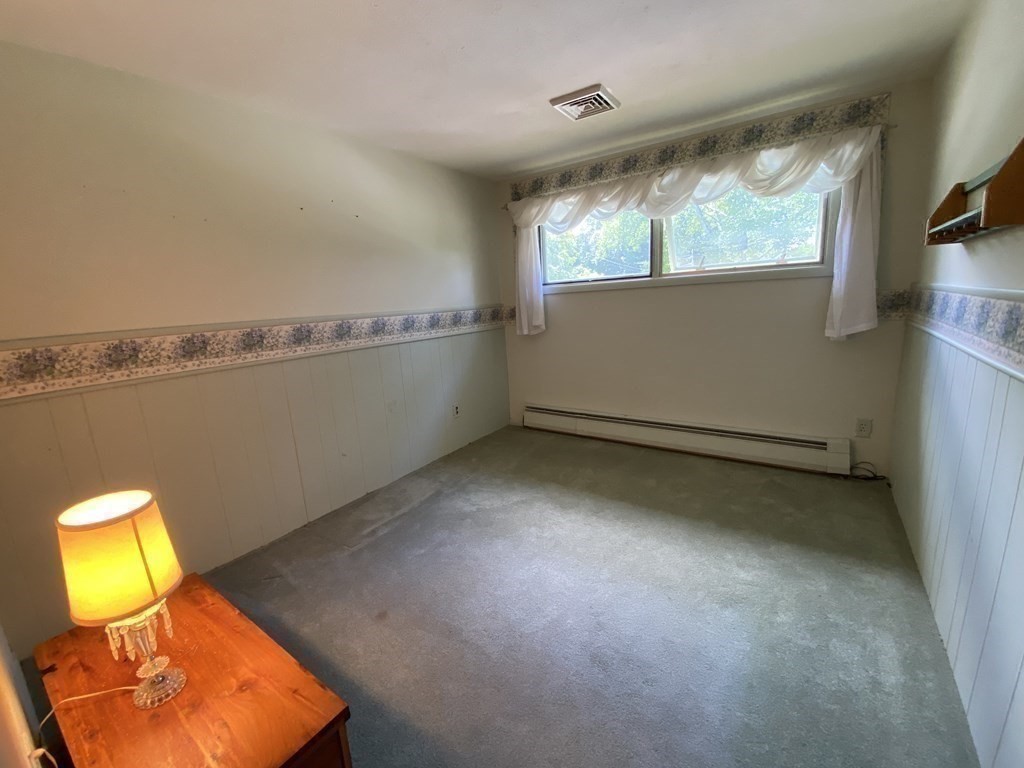 48 Burnham Road Greenfield, MA 01301 - Photo 15 of 31 Gallery Image 15