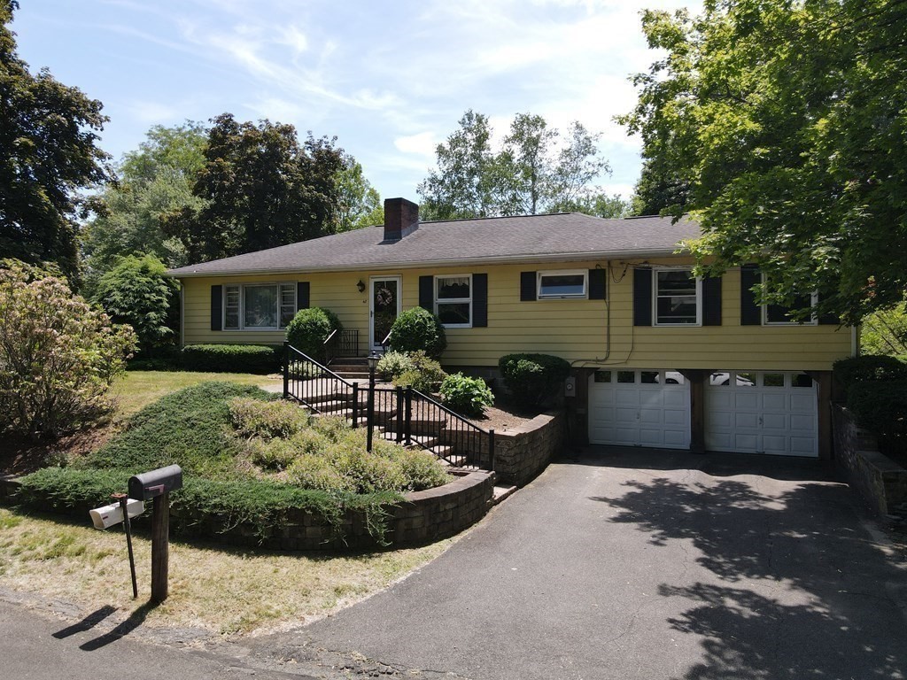 48 Burnham Road Greenfield, MA 01301 - Photo 2 of 31 Gallery Image 2