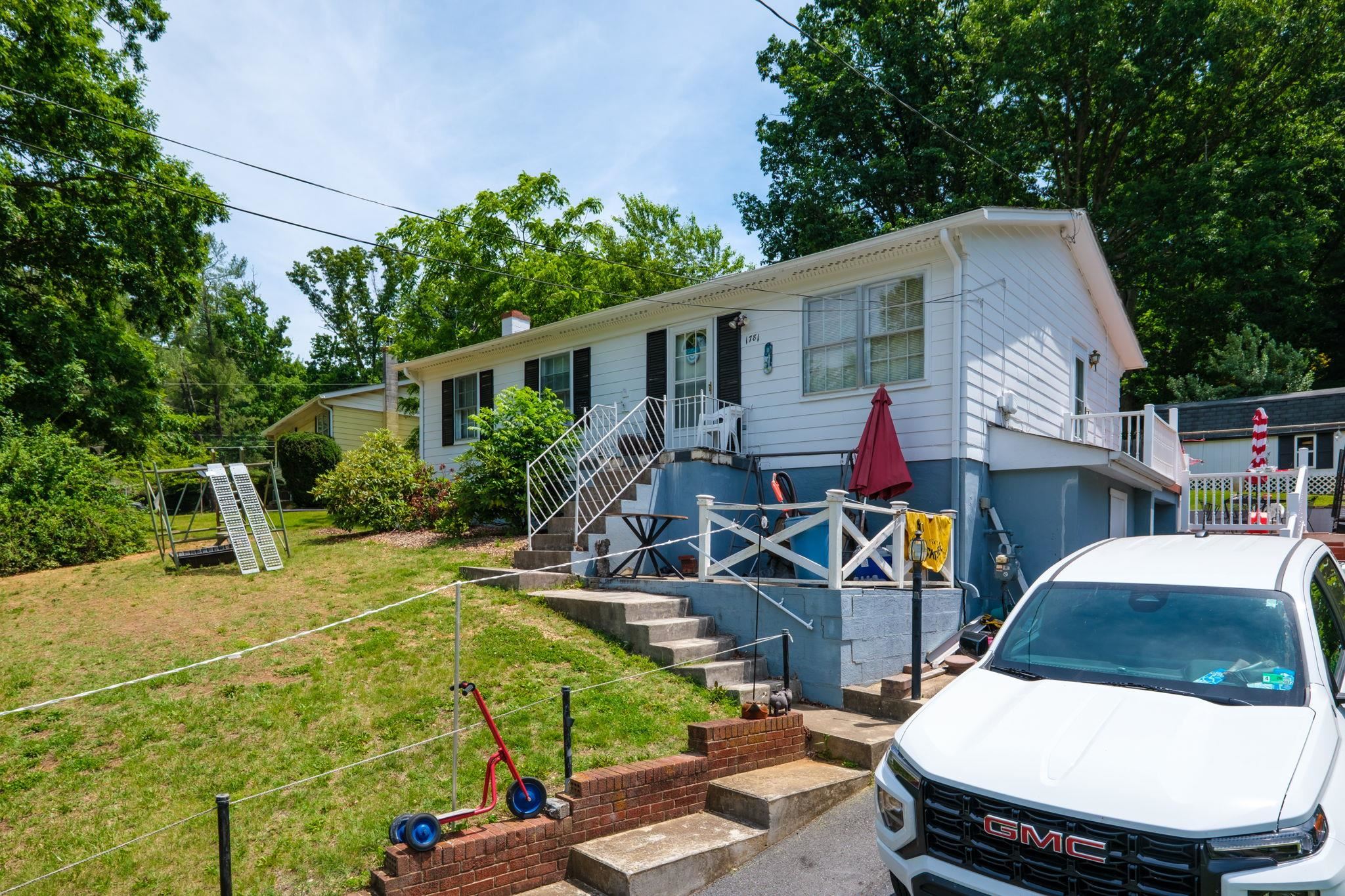 1781 Shutterlee Mill Road Staunton, VA 24401 - Photo 3 of 25
