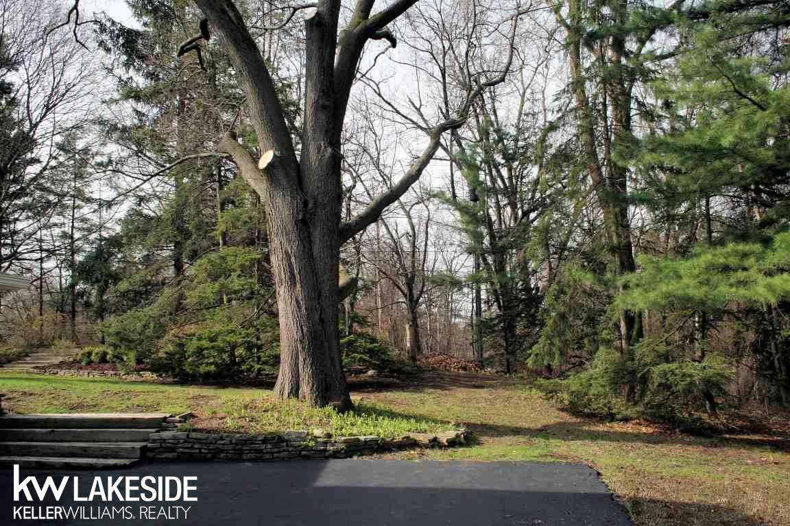 6106 Deguise Court Rochester Hills, MI 48306 - Photo 52 of 54