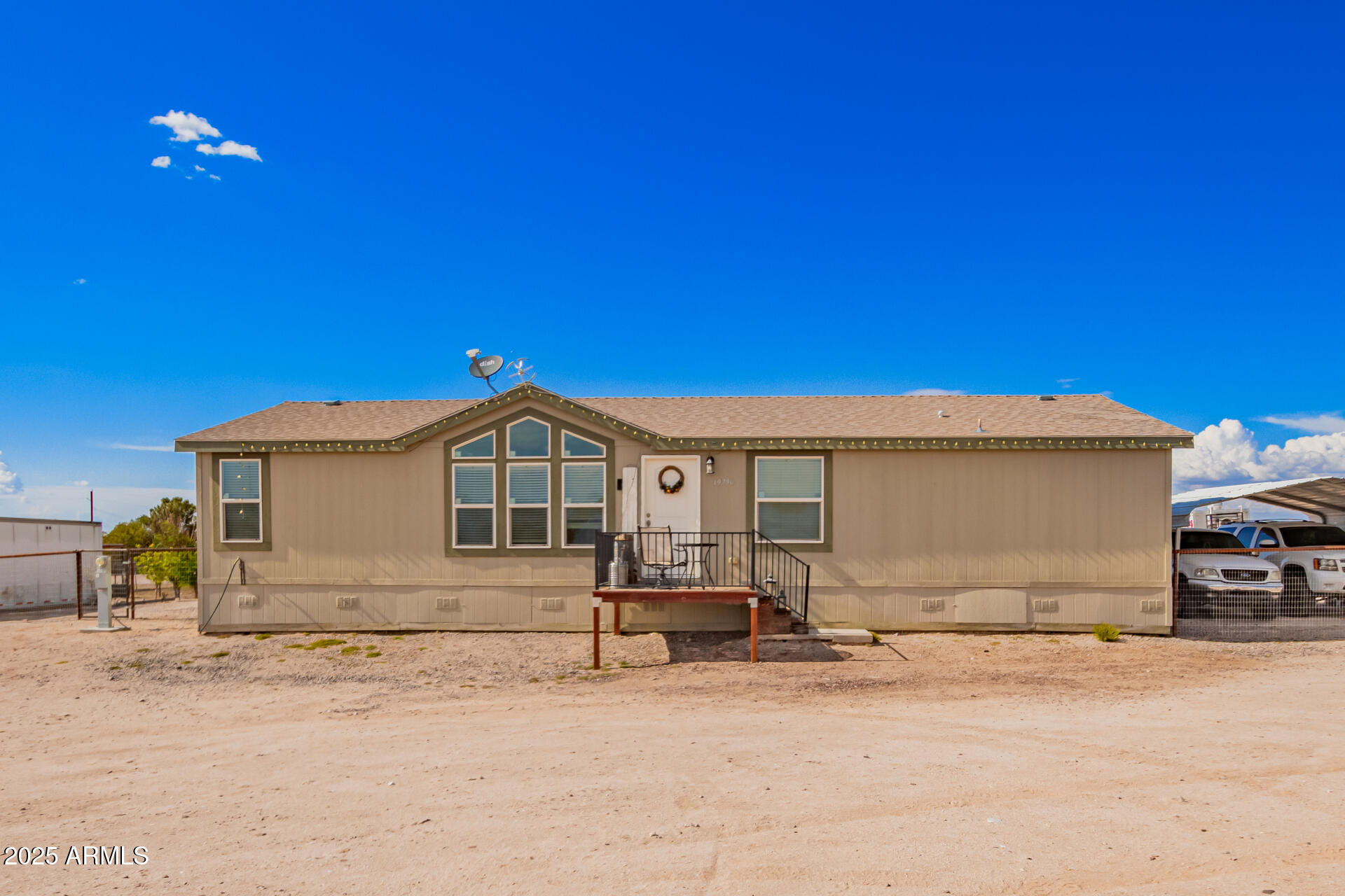 19790 East Firethorn Road Florence, AZ 85132 - Photo 2 of 31 2 - Firethorn