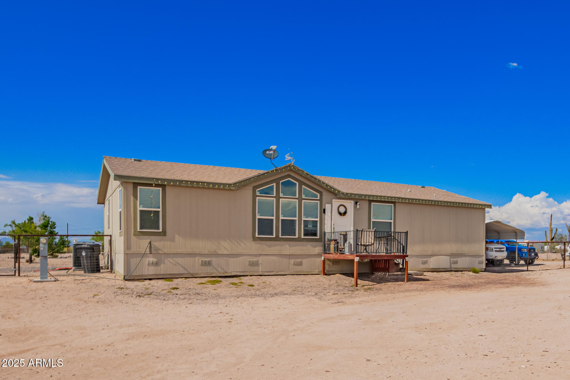 19790 East Firethorn Road Florence, AZ 85132 - Photo 4 of 31 4 - Firethorn