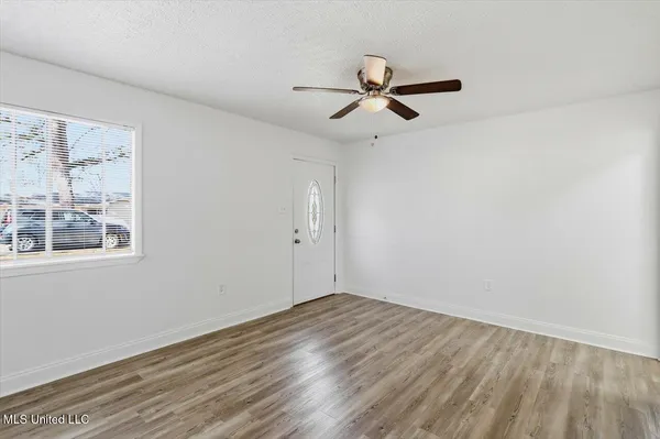 $1,600 | 126 Joanie Street, Pearl, MS 39208