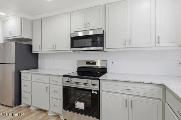 $1,600 | 126 Joanie Street, Pearl, MS 39208