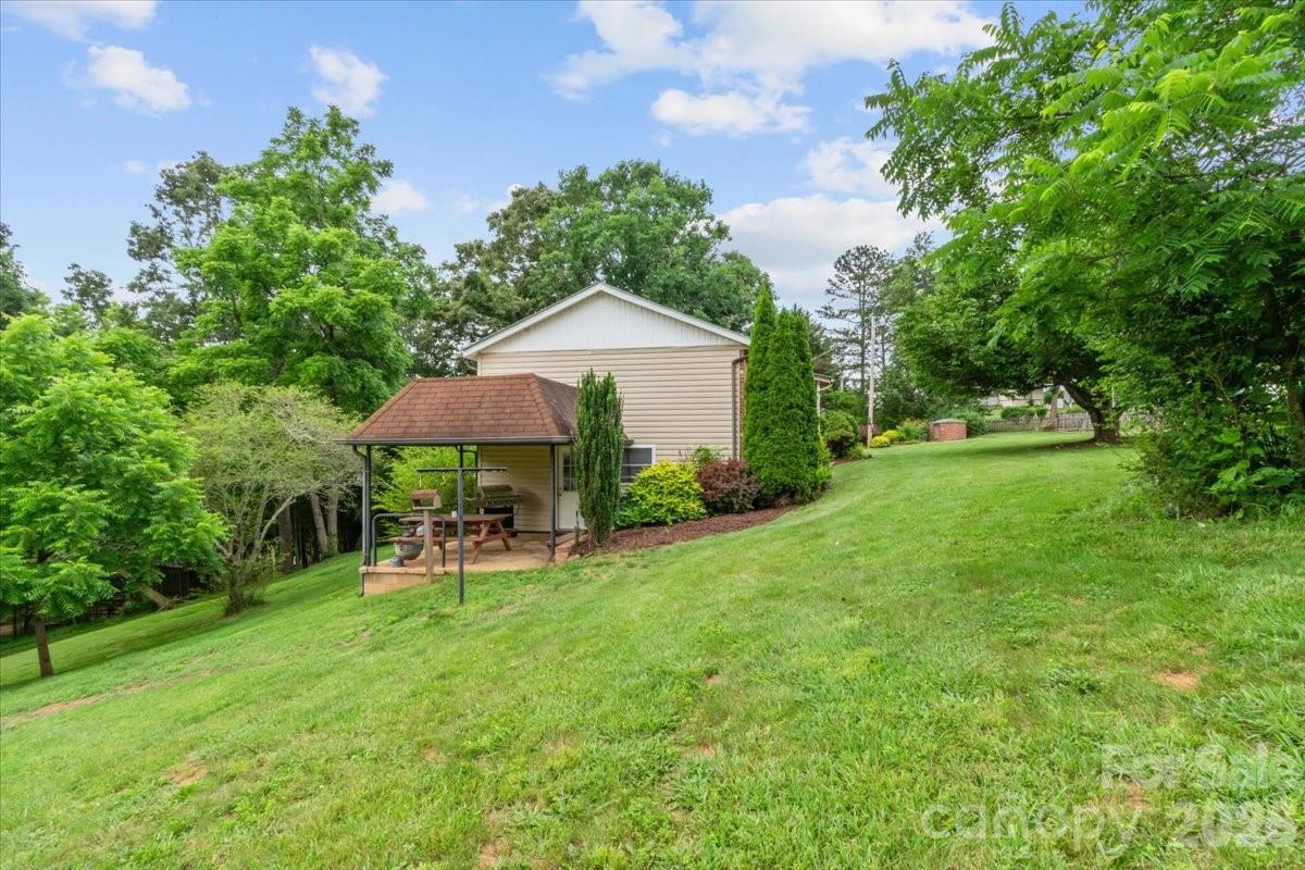 140 Locust Grove Road Weaverville, NC 28787 - Photo 26 of 35