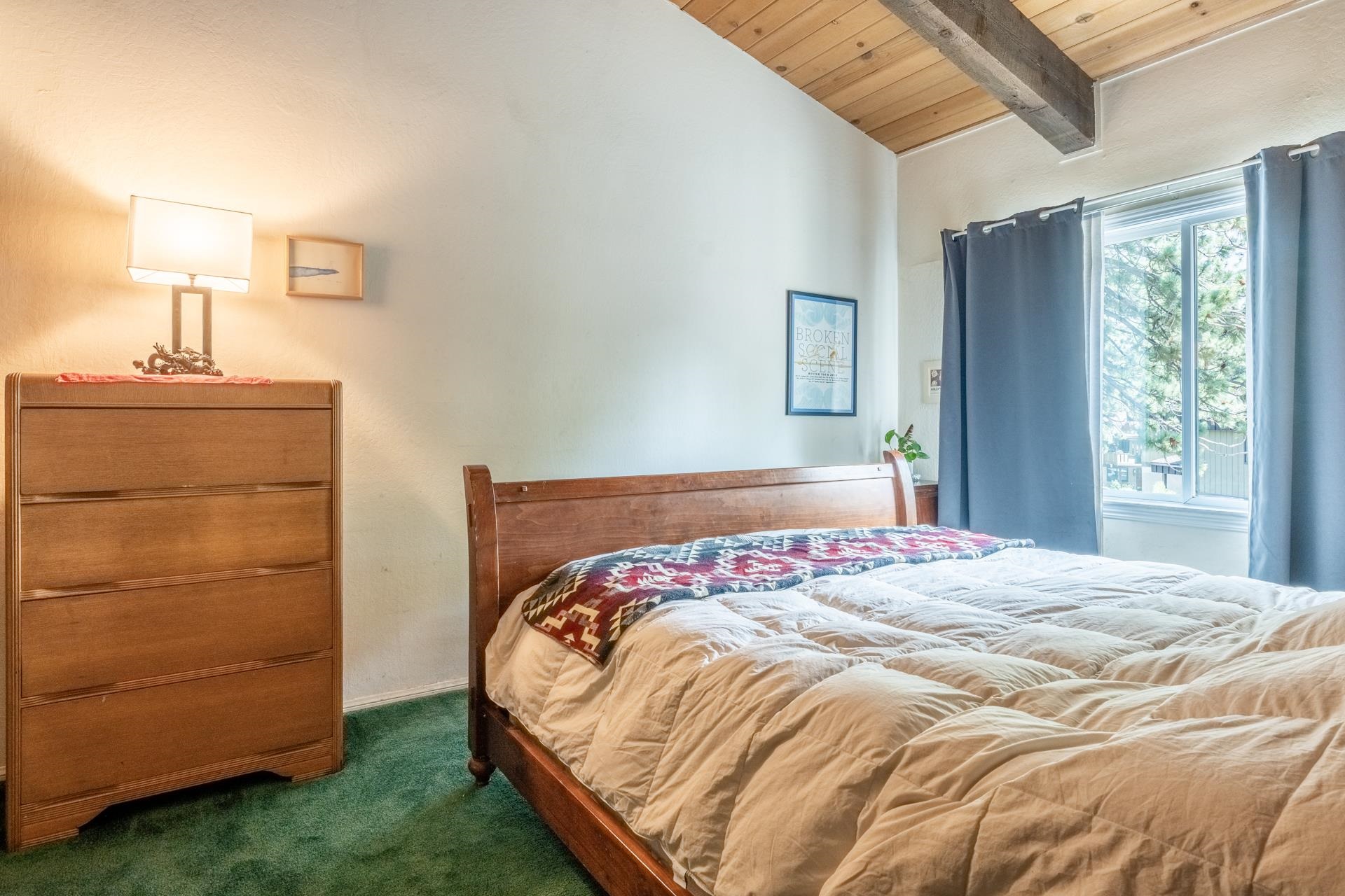 3251 Chateau Road, Unit 38 Mammoth Lakes, CA 93546 - Photo 32 of 50 a bedroom with a bed and a closet