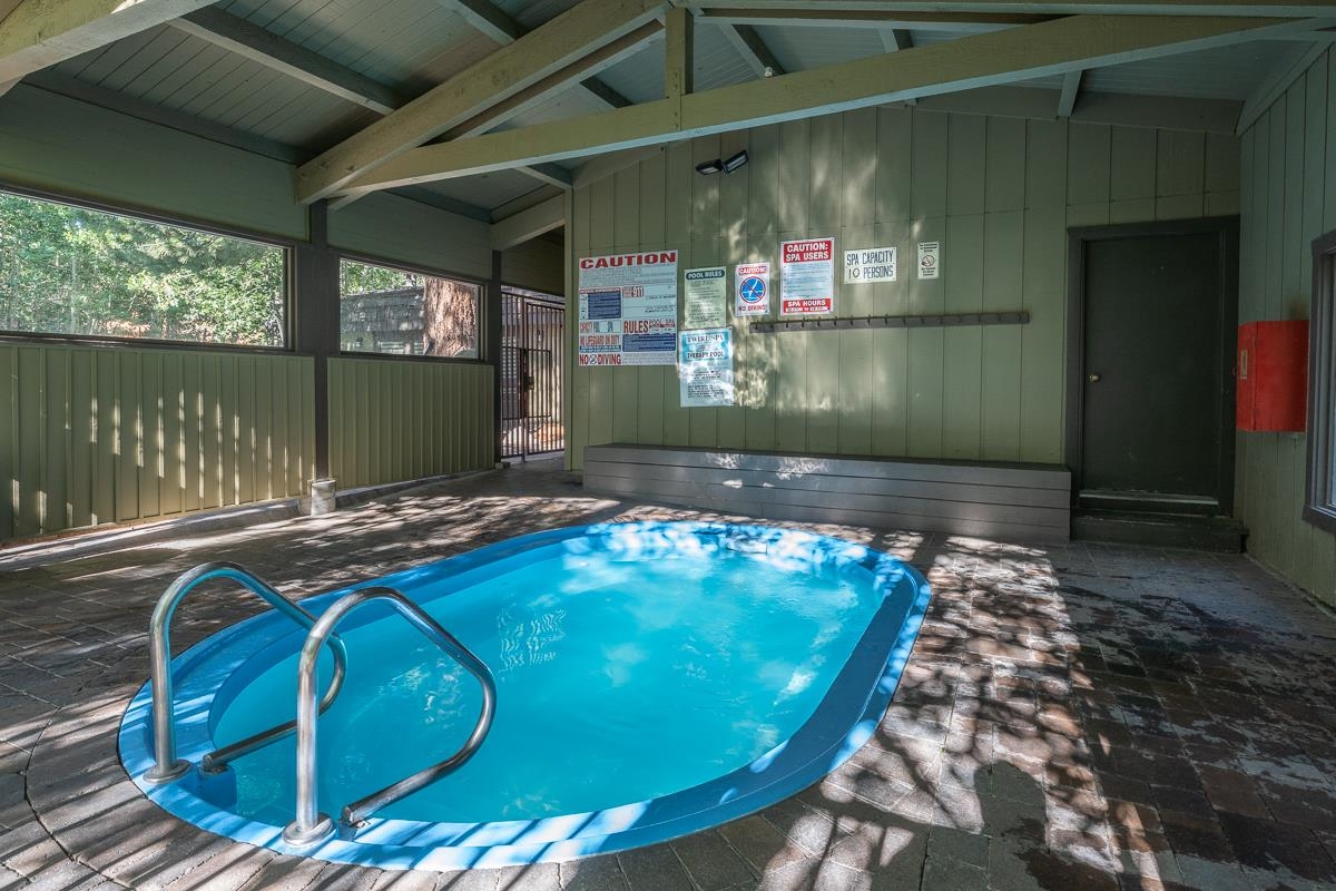 3251 Chateau Road, Unit 38 Mammoth Lakes, CA 93546 - Photo 48 of 50 a view of a indoor swimming pool