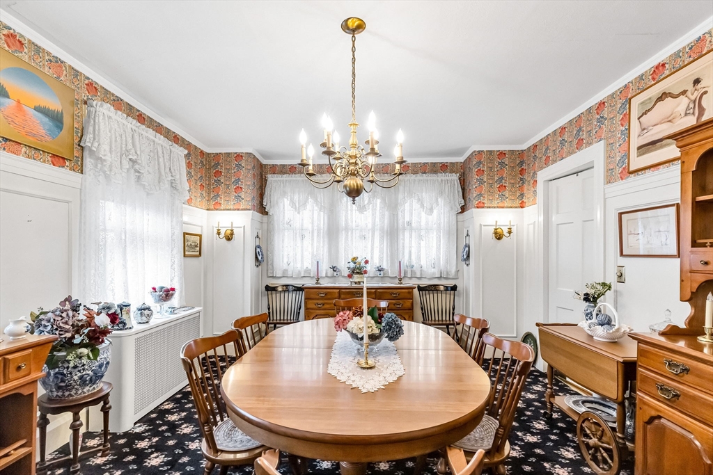 154 Madison Avenue Holyoke, MA 01040 - Photo 12 of 42
