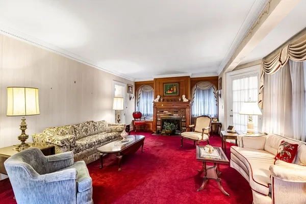 $450,000 | 154 Madison Avenue, Holyoke, MA 01040