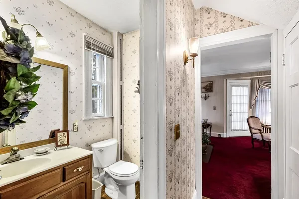 $450,000 | 154 Madison Avenue, Holyoke, MA 01040