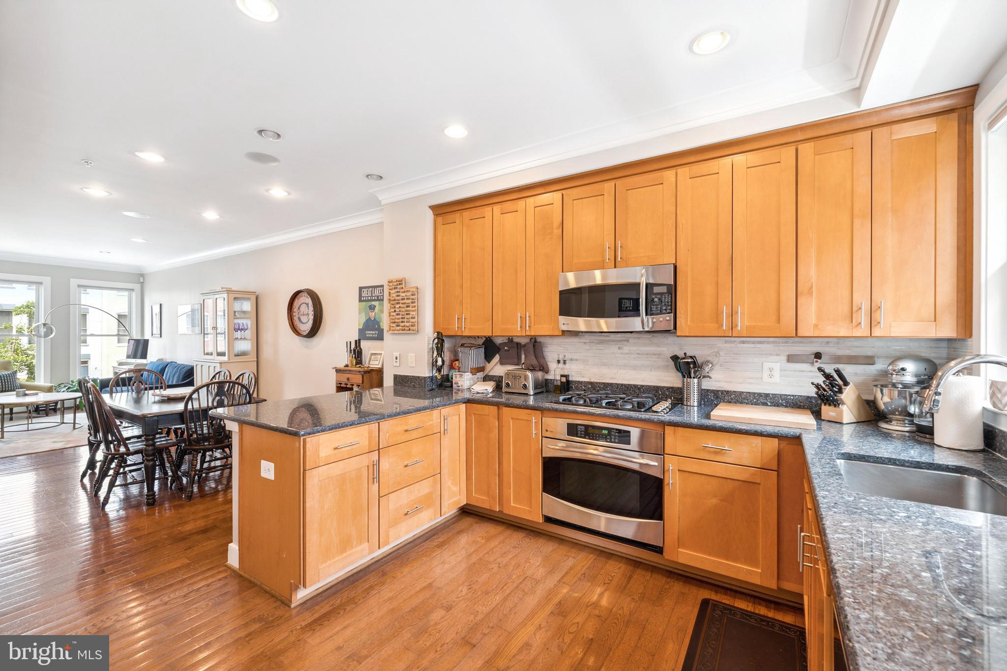 415 K Street Southeast Washington, DC 20003 - Photo 8 of 24